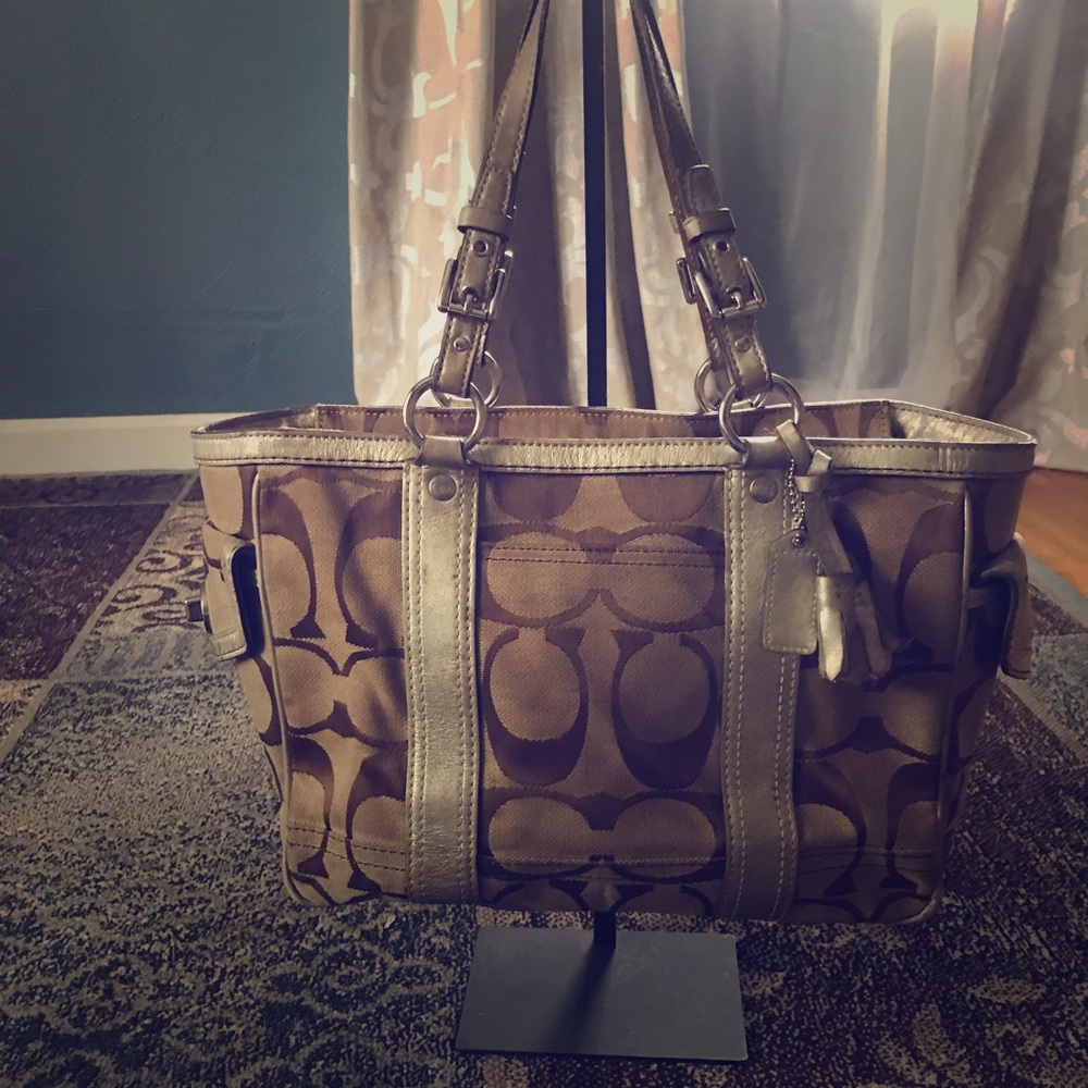Coach Tote Bag w/ large “C”